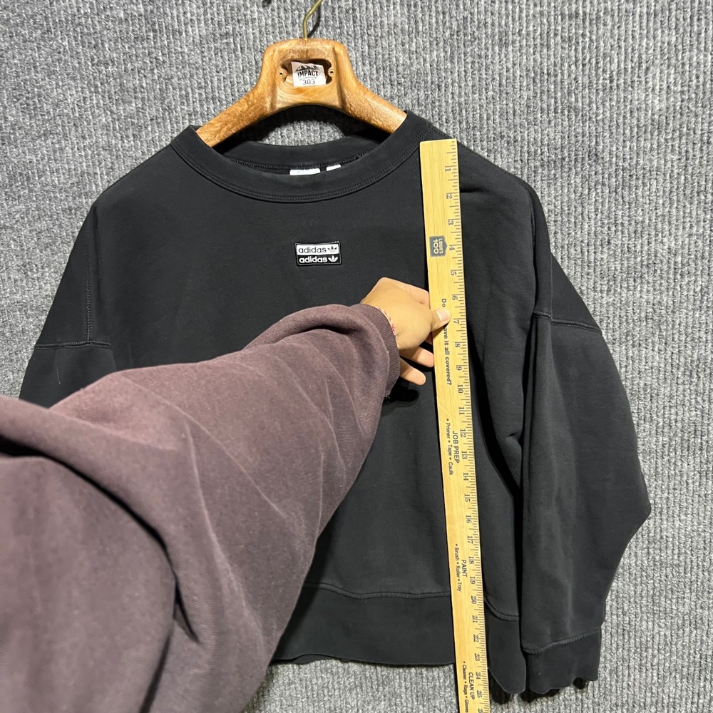 Adidas Sweatshirt Mens Medium Black Center Logo Trefoil Three Stripe Pullover - Picture 2 of 9